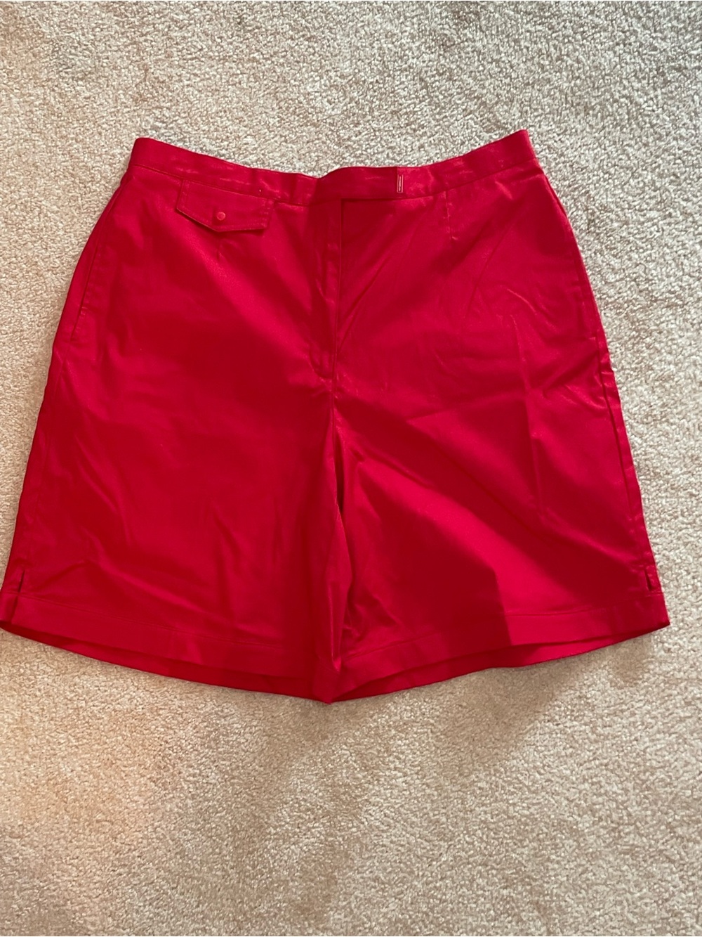 LizGolf by Liz Claiborne Red Bermuda Golf Shorts Size 18
